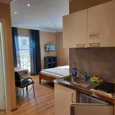 Haus Anni Br 300 M Bis Zum Apartment Kolpinsee