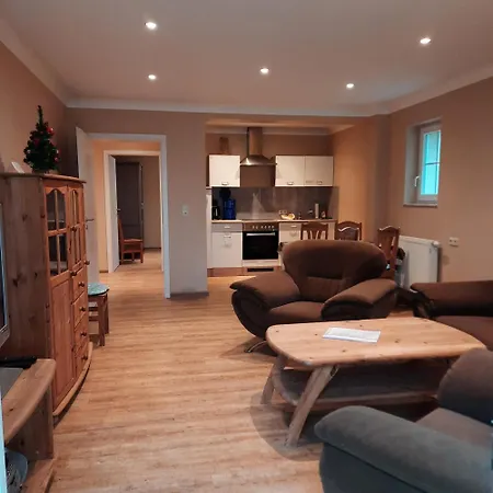 Apartament Haus Anni Br 300 M Bis Zum Kölpinsee