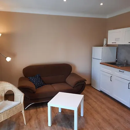 Haus Anni Br 300 M Bis Zum Kölpinsee